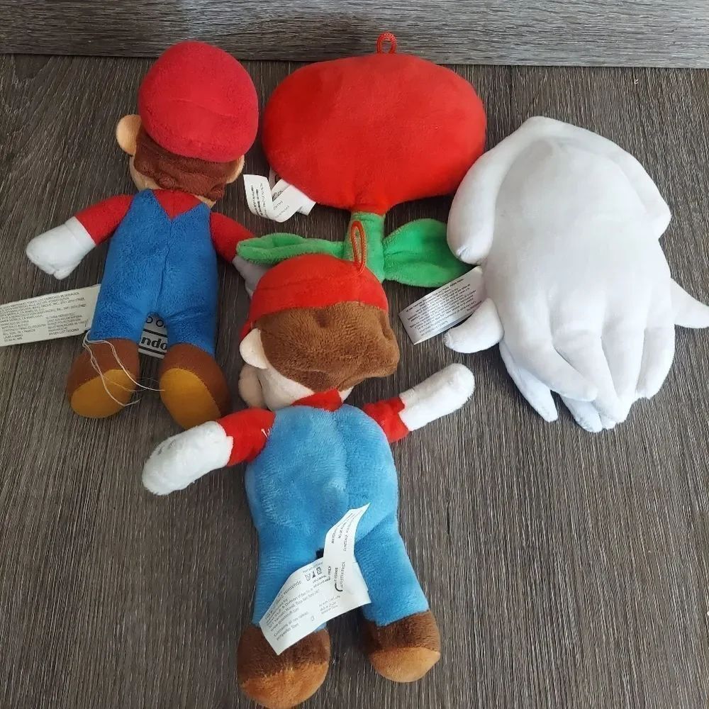 Nintendo Mario Plush Set - Picture 2 of 3
